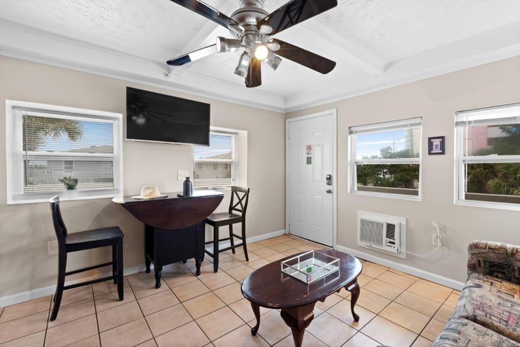 Perfect Location 1Br Pool Parking Outside Area 8 Apartment Myrtle Beach Exterior foto